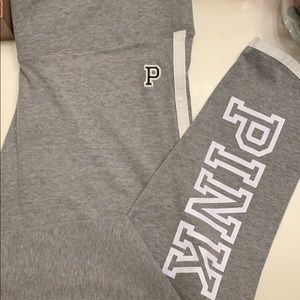 NWOT VS Pink Capri cotton leggings